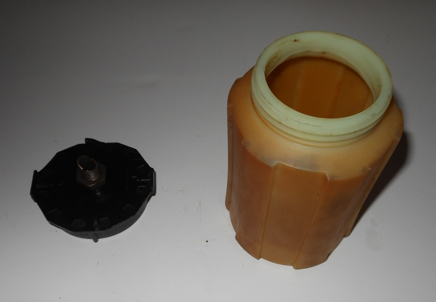 Container Oil With Lid 6&Amp;Quot;H