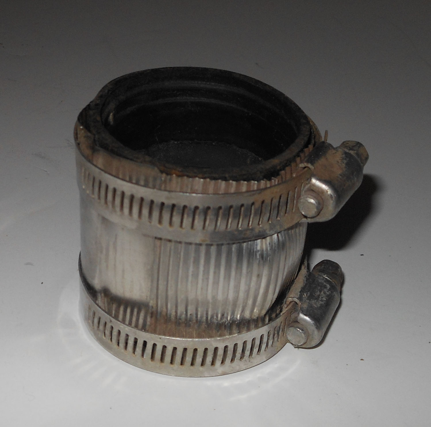 Coupling Rubber W/Adjustable Clamp