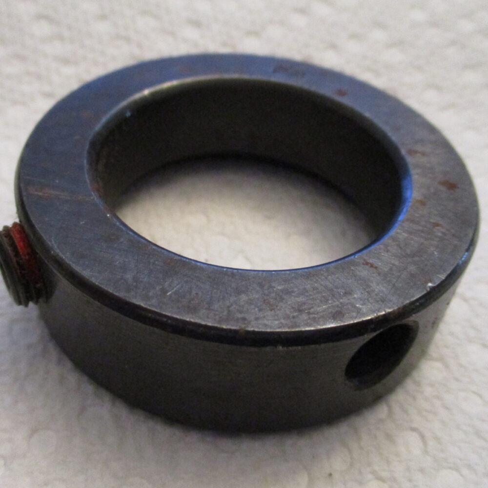 Coupling 2 3/16&Quot;Od 1 1/2&Quot;Id 3/8-24 Thd Sz